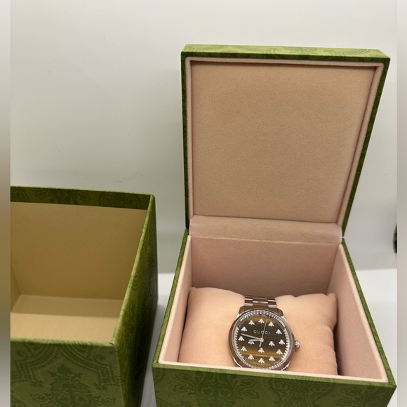 Gucci G-Timeless Automatic Watch 38MM with Bees - Picture 9 of 10